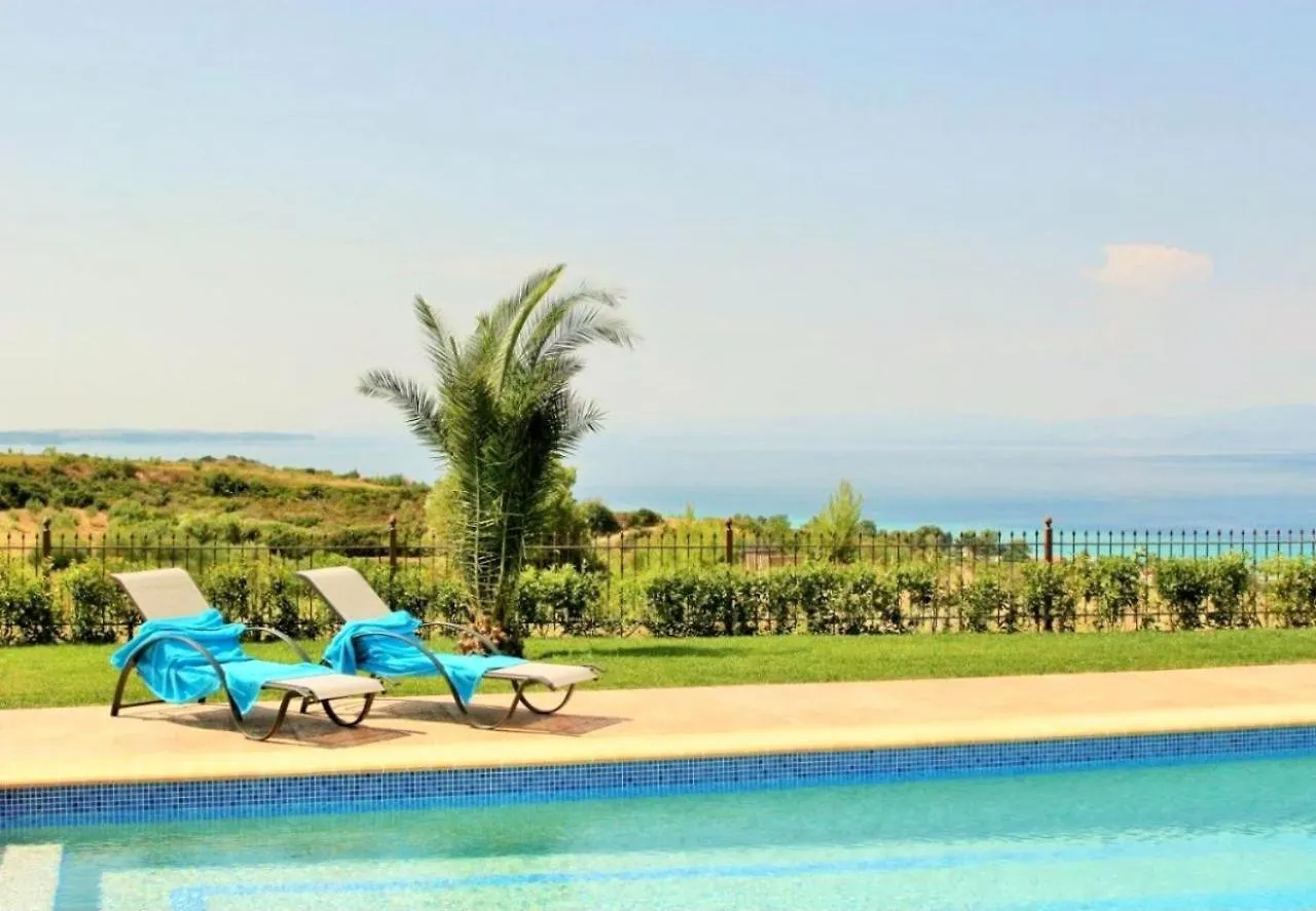 Villas Hanioti