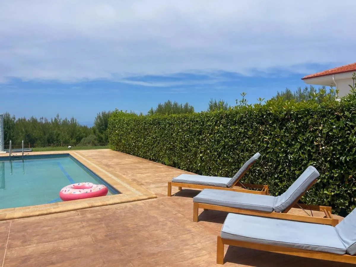 Villas Hanioti 0*,  Greece