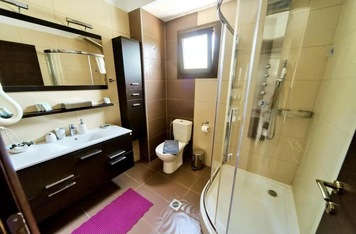 Villas Hanioti