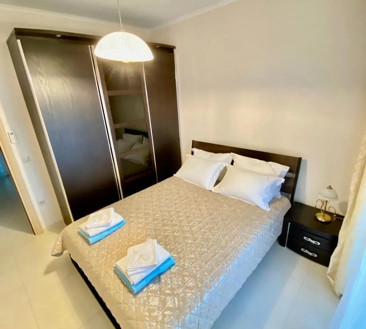 Villas Hanioti