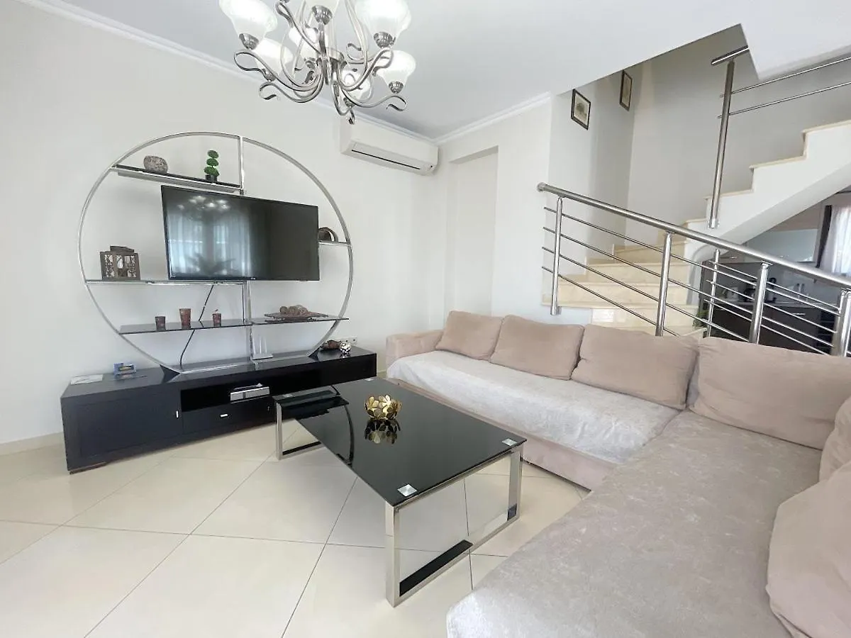 Villas Hanioti