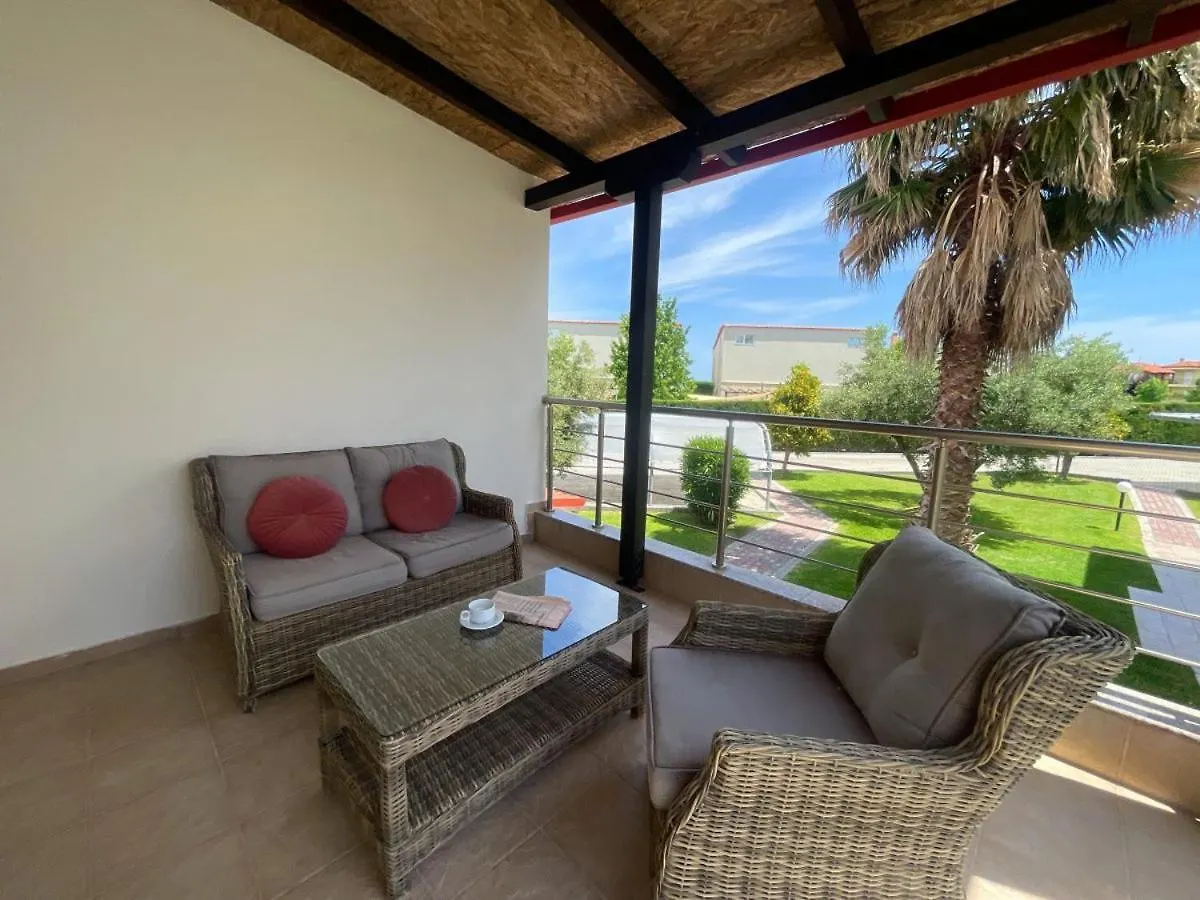 Villas Hanioti